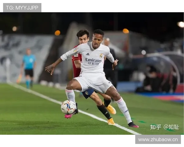 西甲密集赛程阶段球队体能管理及战术调整探讨